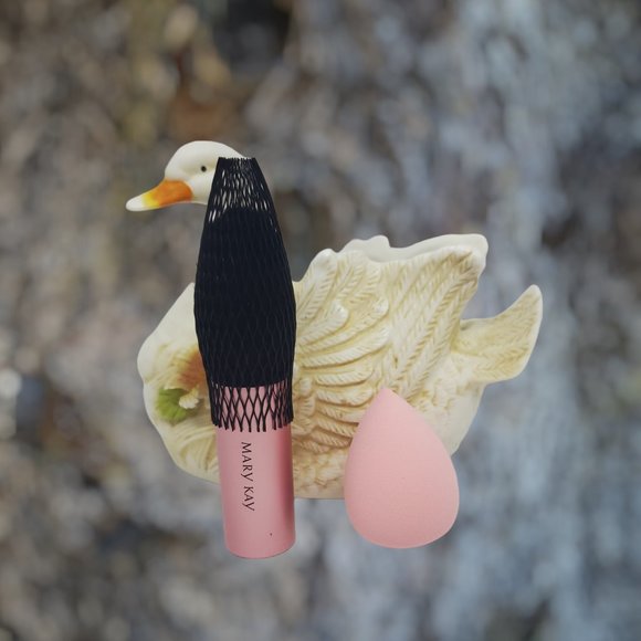 HIGHLIGHT BRUSH & CONTOUR SPONGE SET~MARY KAY ~LIMITED EDITION - Discontinued - Picture 4 of 6